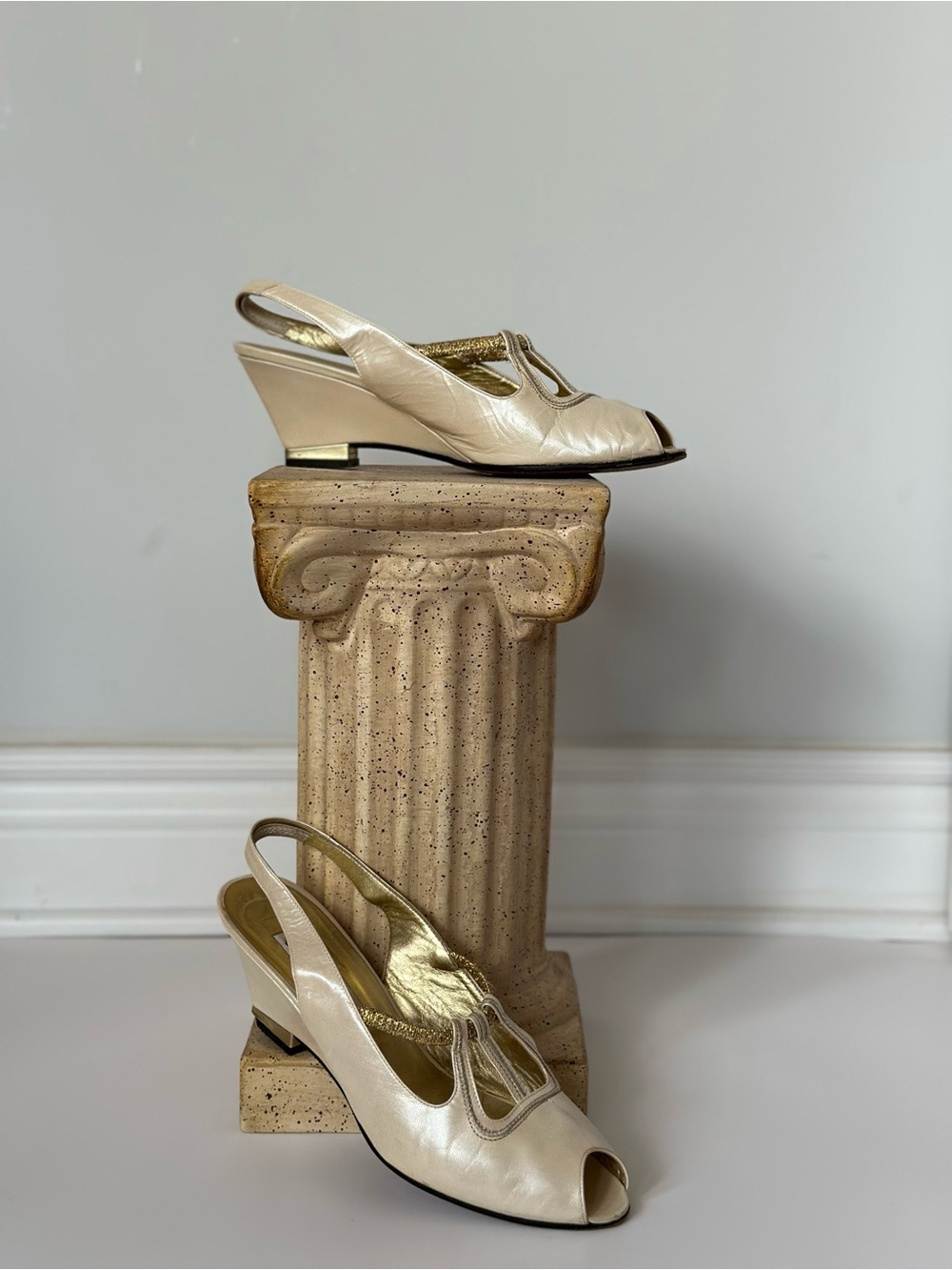 90s Italian Leather Slingback Wedges Pearl Cream Peep Toe Heels